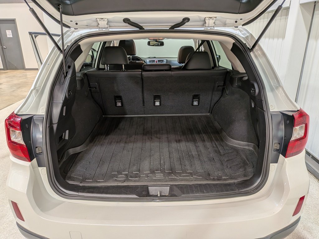 Subaru Outback 5dr Wgn CVT 2.5i Limited w/Tech Pkg 2017 Blanc Val-David - photo #8