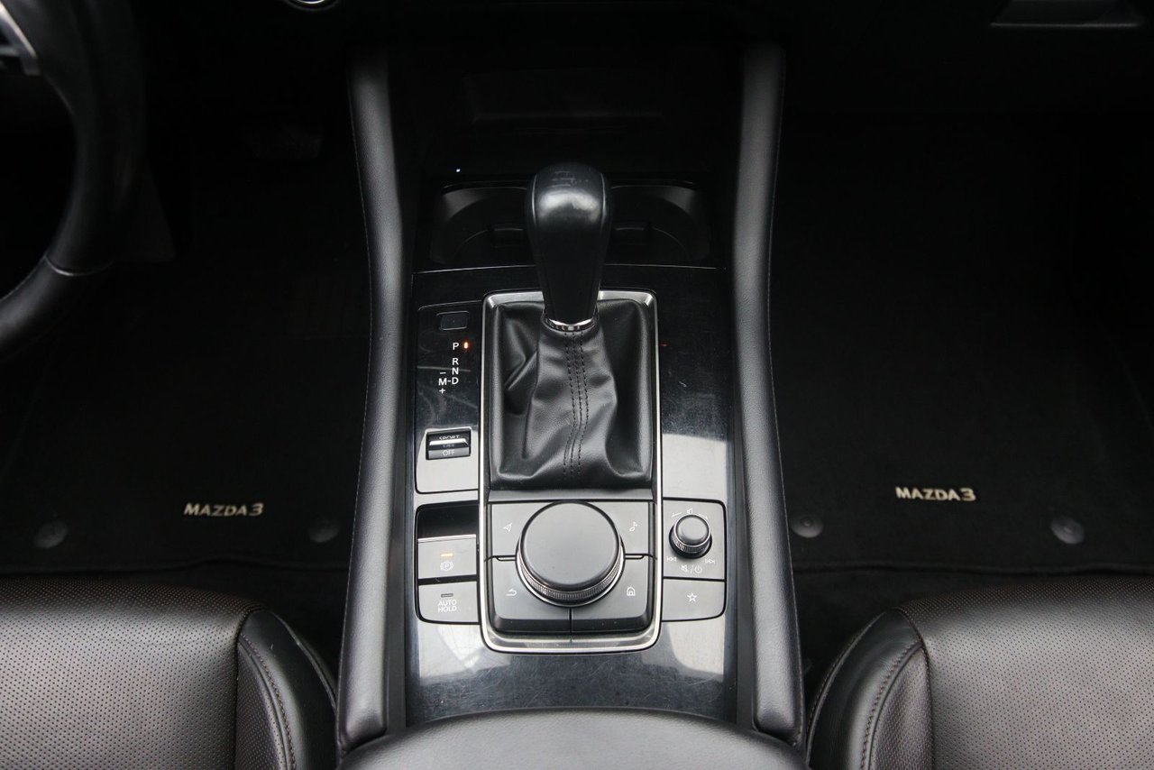 Mazda Mazda3 NIV JM1BPBDY0R1657937 2024 Gris Chicoutimi - photo #8