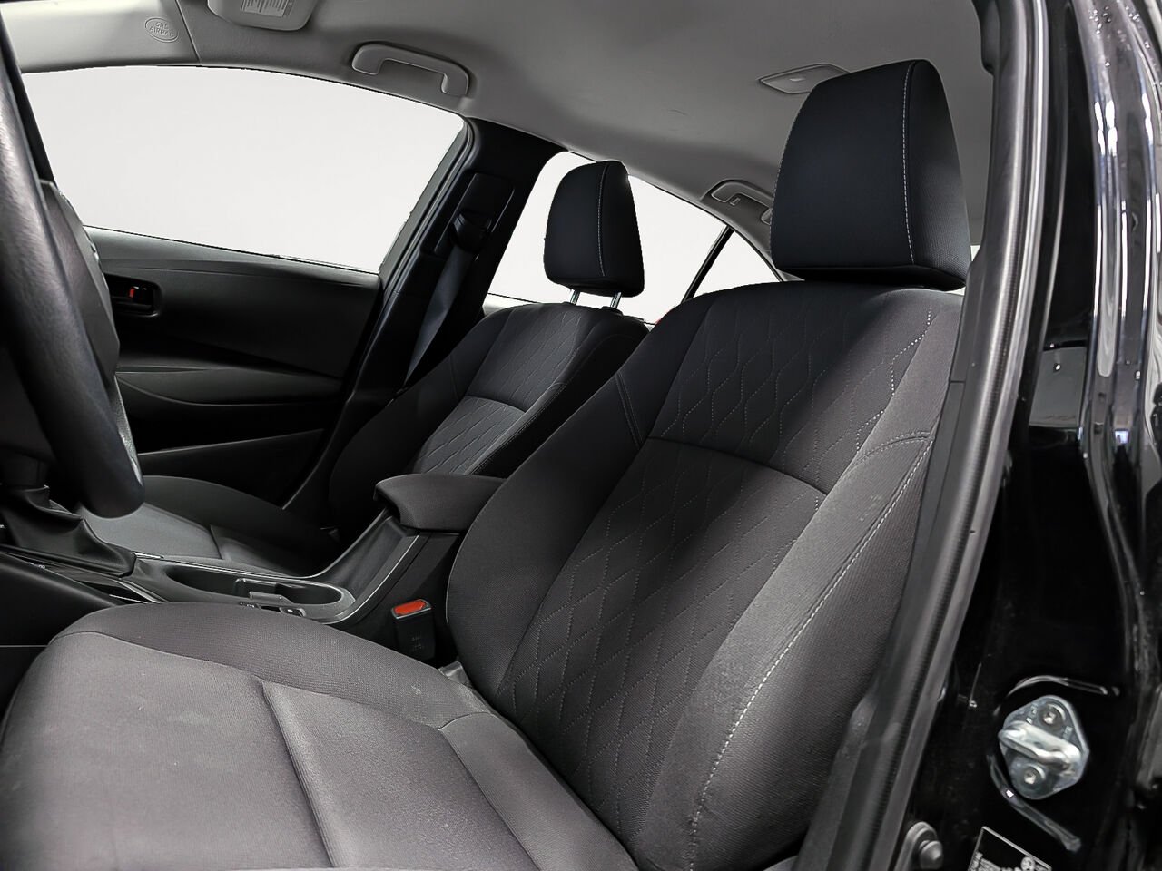 Toyota Corolla LE/SIÈGES CHAUFFANTS/CAMÉRA DE RECUL/BLUETOOTH/AC/ 2023 Noir minuit métallisé Sherbrooke - photo #7