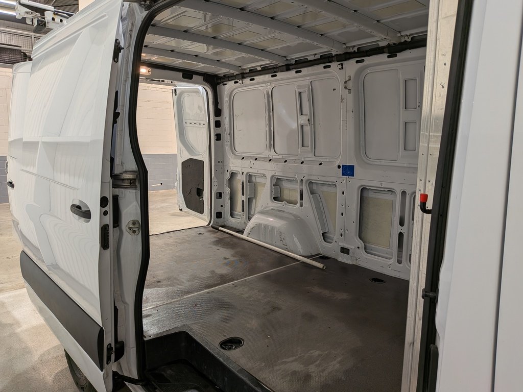 Mercedes-Benz Sprinter Van 2500 High Roof V6 144" 2020 Blanc Val-David - photo #10