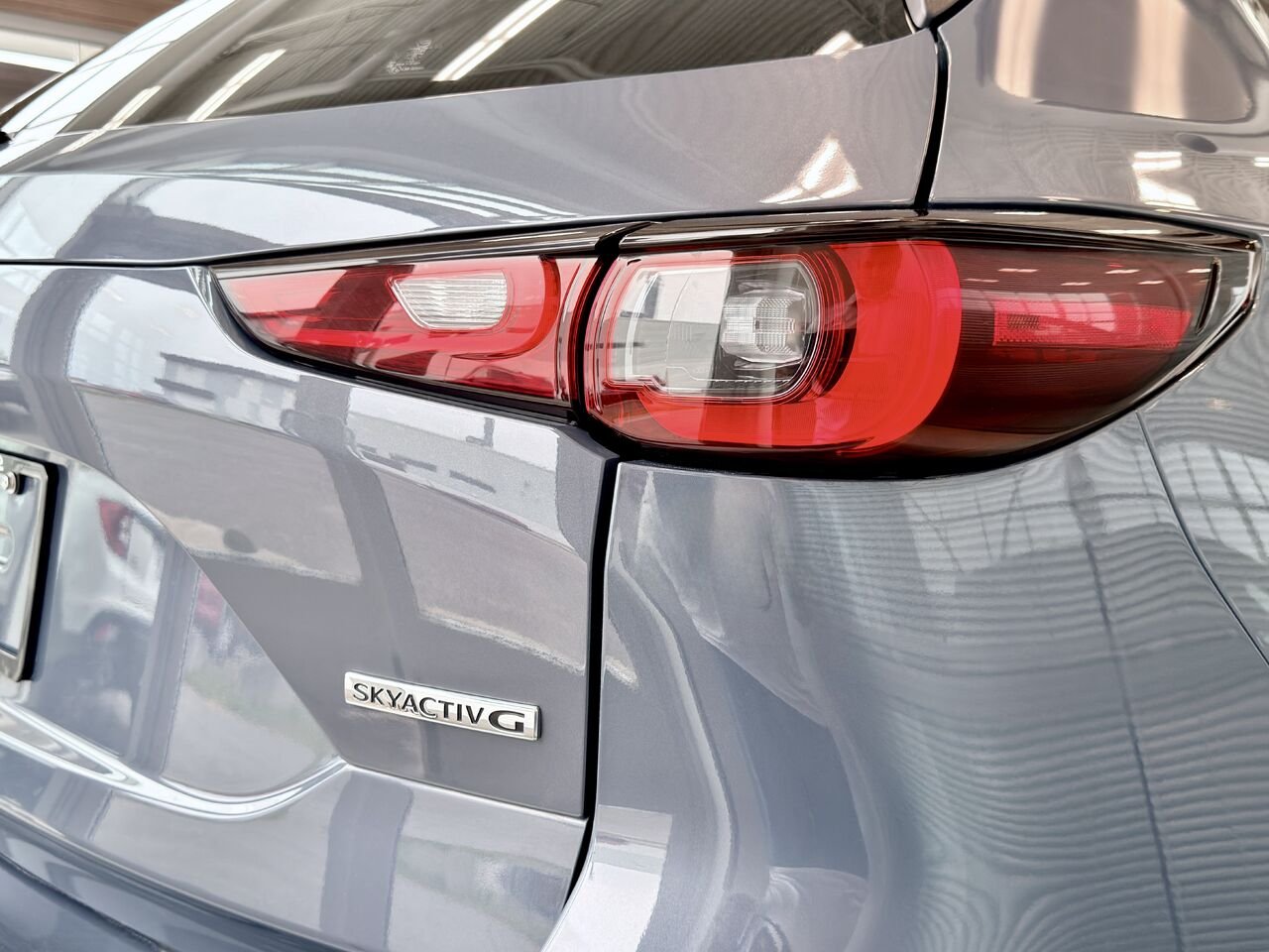 Mazda CX-5 2025 Gris Notre-Dame-des-Prairies - photo #10