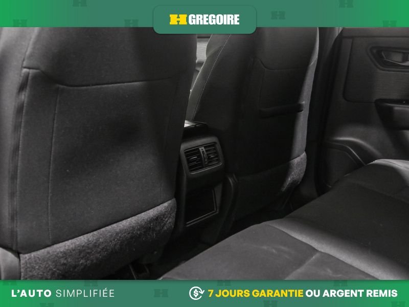 Nissan Rogue 2023 Blanc Blainville - photo #24