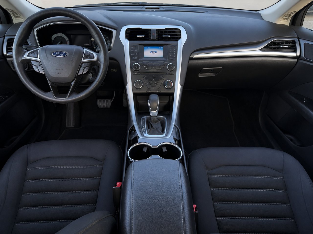 Ford Fusion AUTOMTIQUE / BAS KILOMÉTRAGE / BLUETOOTH 2014 Gris Châteauguay - photo #9
