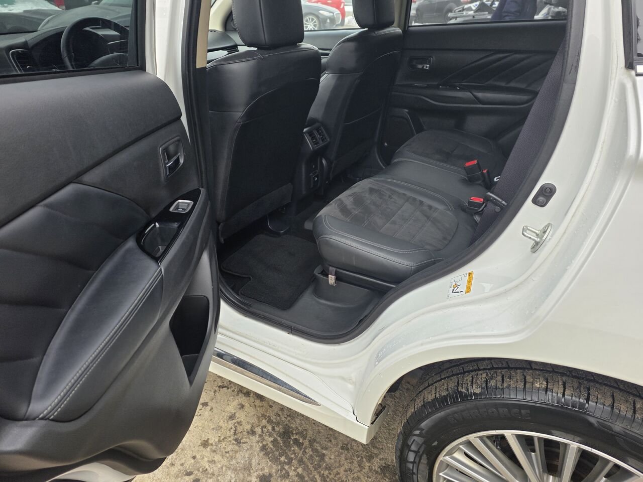 Mitsubishi Outlander PHEV 2020 Blanc Longueuil, - photo #10