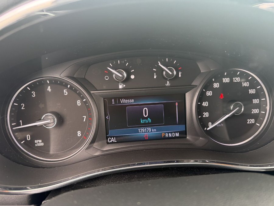 BUICK ENCORE PREFERRED 2021 2021 Argent
