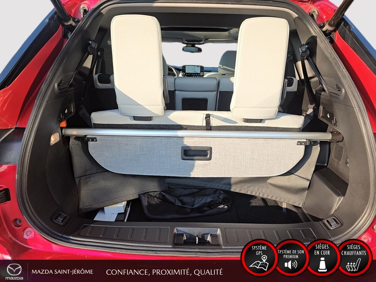 Mitsubishi Outlander GT Premium HYBRIDE RECHARGEABLE | 7 PASSAGERS | TOIT PANO | CUIR | AWD 2024 Rouge Saint-Jérôme - photo #25