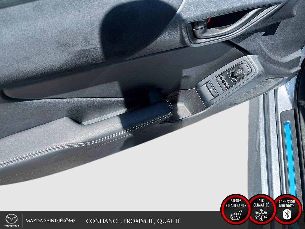 2025 Toyota GR86 Premium | AUTOMATIQUE | CLEAN CARFAX Grey Saint-Jérôme - photo #12