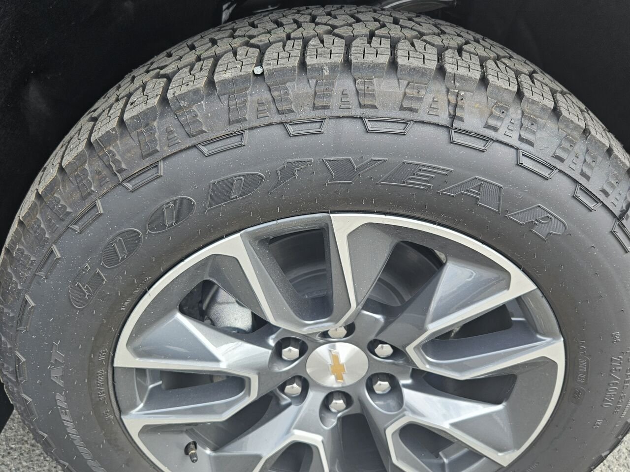 Chevrolet Silverado 1500 LT cabine multiplace 4RM 147 po 2026 Noir Thetford Mines - photo #20