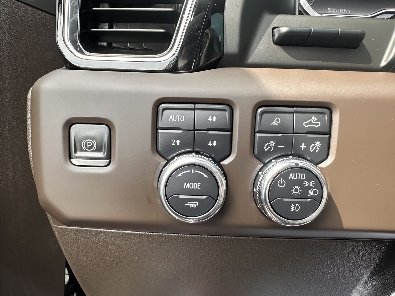 GMC SIERRA K1500 DENALI Denali cabine multiplace 4RM 147 po 2023 Noir Ottawa & Gatineau - photo #3