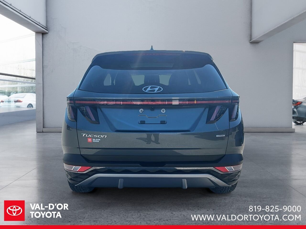Hyundai Tucson Preferred TI avec ensemble Trend 2023 Gris Val-d'Or - photo #2