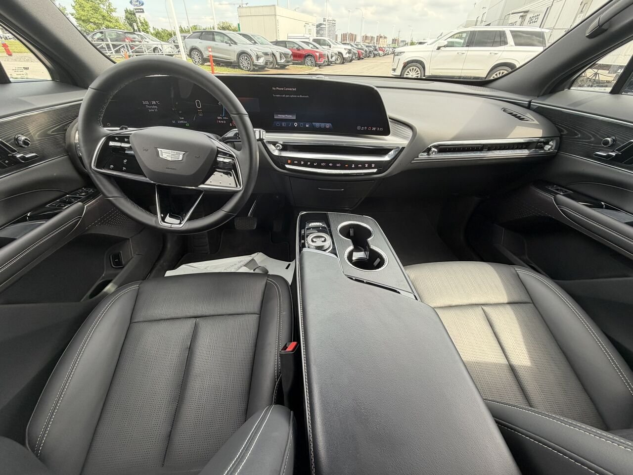 Cadillac LYRIQ Sport AWD FINANCEMENT À PARTIR DE 0.99% 2024 Argent Laval - photo #16