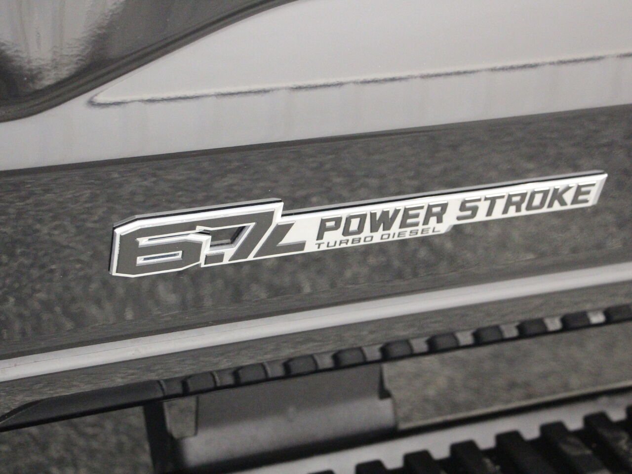 2024 Ford Super Duty F-250 SRW LARIAT F250 LARIAT CREW CAB Black Châteauguay - photo #28