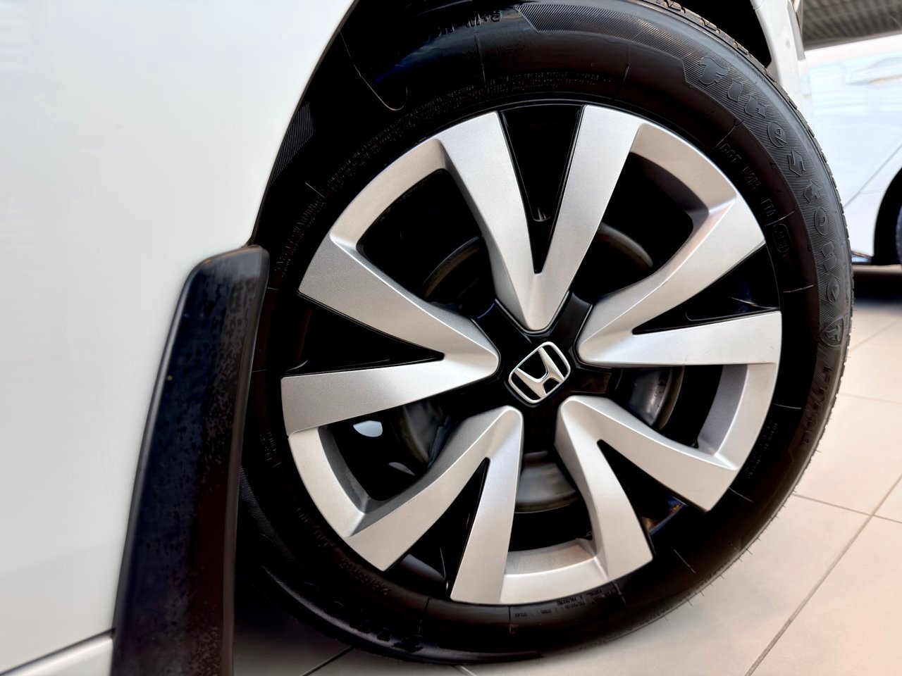 Honda Civic Sedan 2023 Blanc Notre-Dame-des-Prairies - photo #12