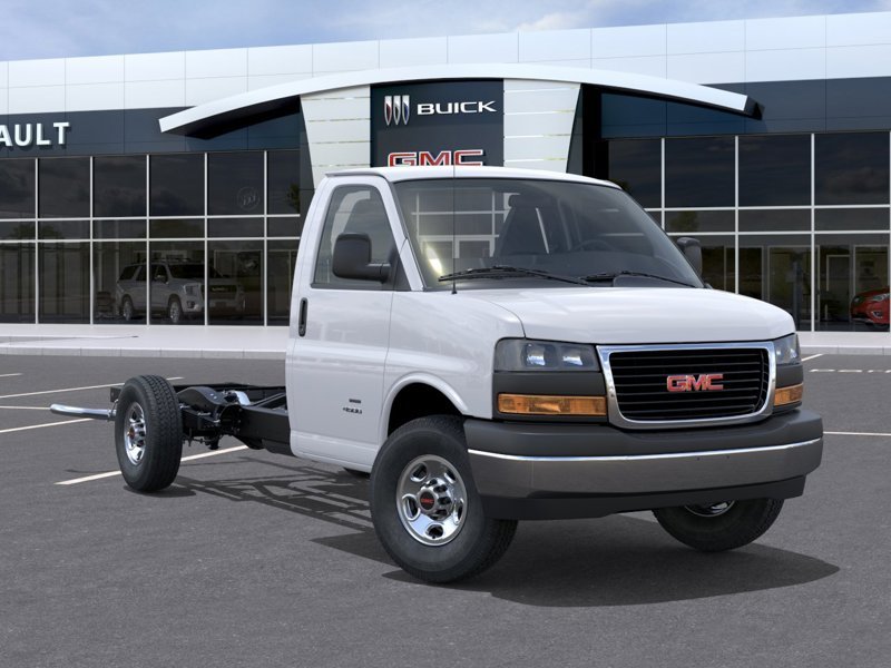 2026 GMC FOURGONNETTE COMMERCIALE TRONQUÉE SAVANA 3500 fourgonnette 159 po White Sherbrooke - photo #6