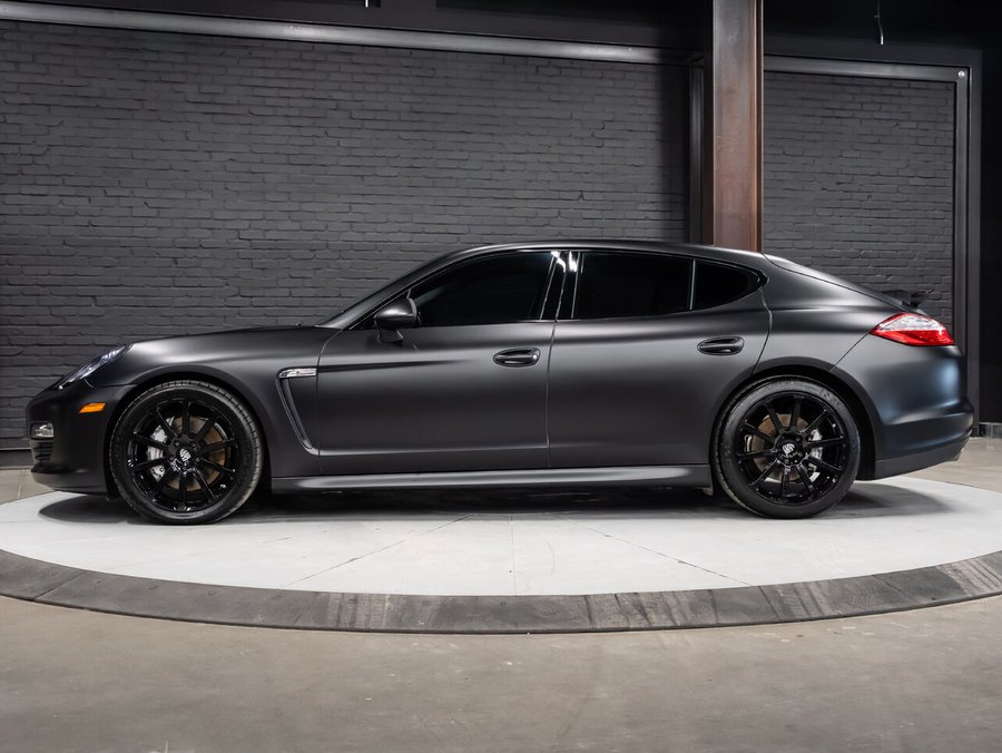 2010 Porsche Panamera 2010 Black