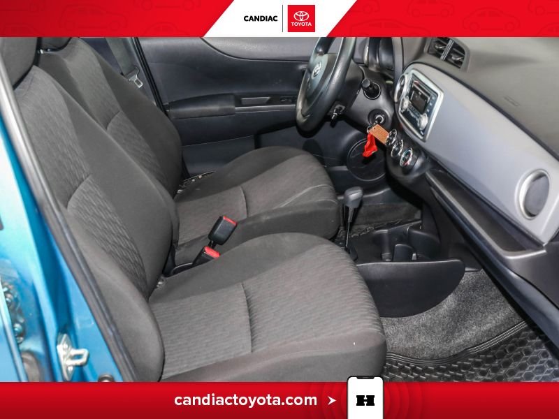 2014 Toyota Yaris Green Blainville - photo #17