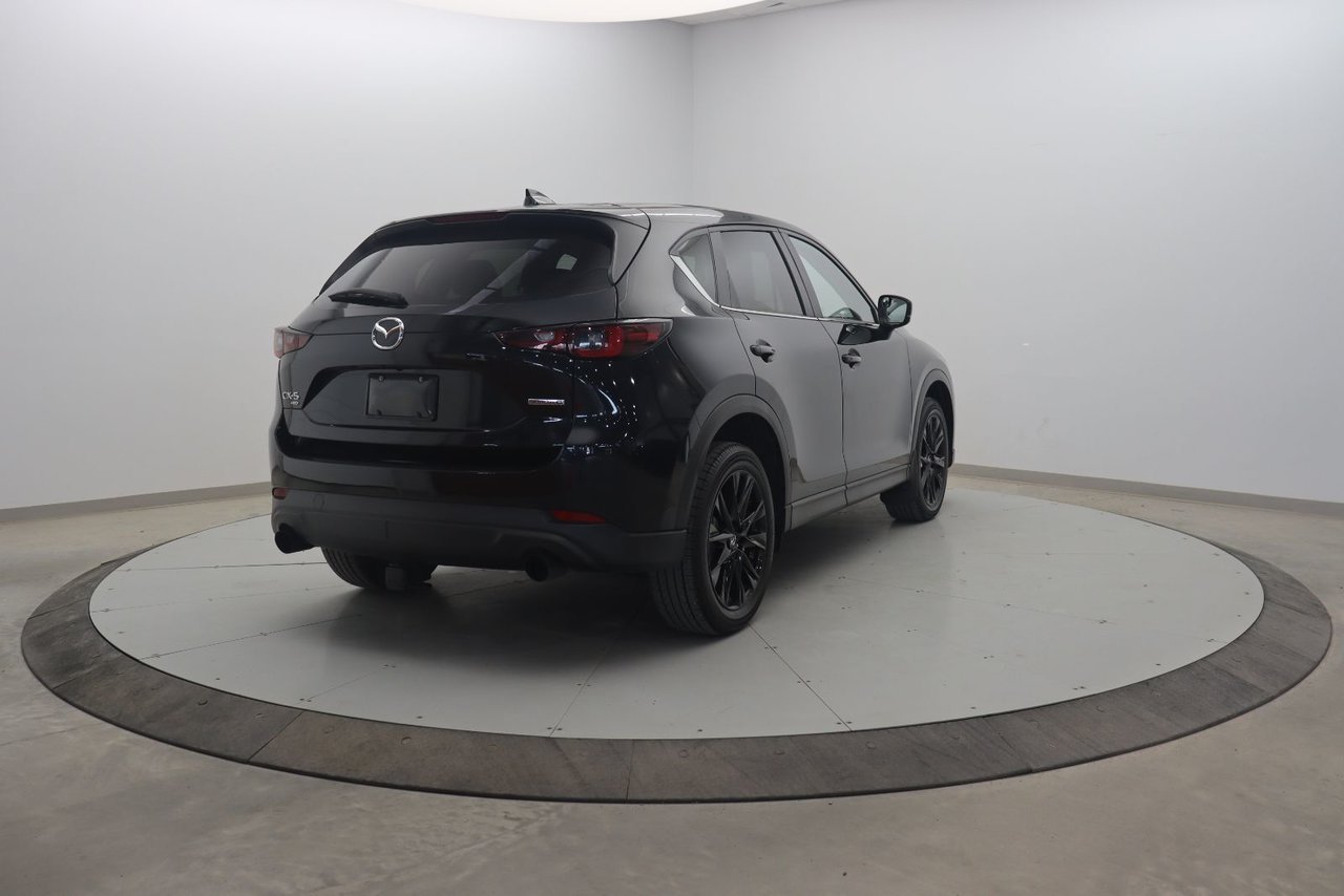 2025 Mazda CX-5 VIN JM3KFBCM8S0579539 Black Chicoutimi - photo #3