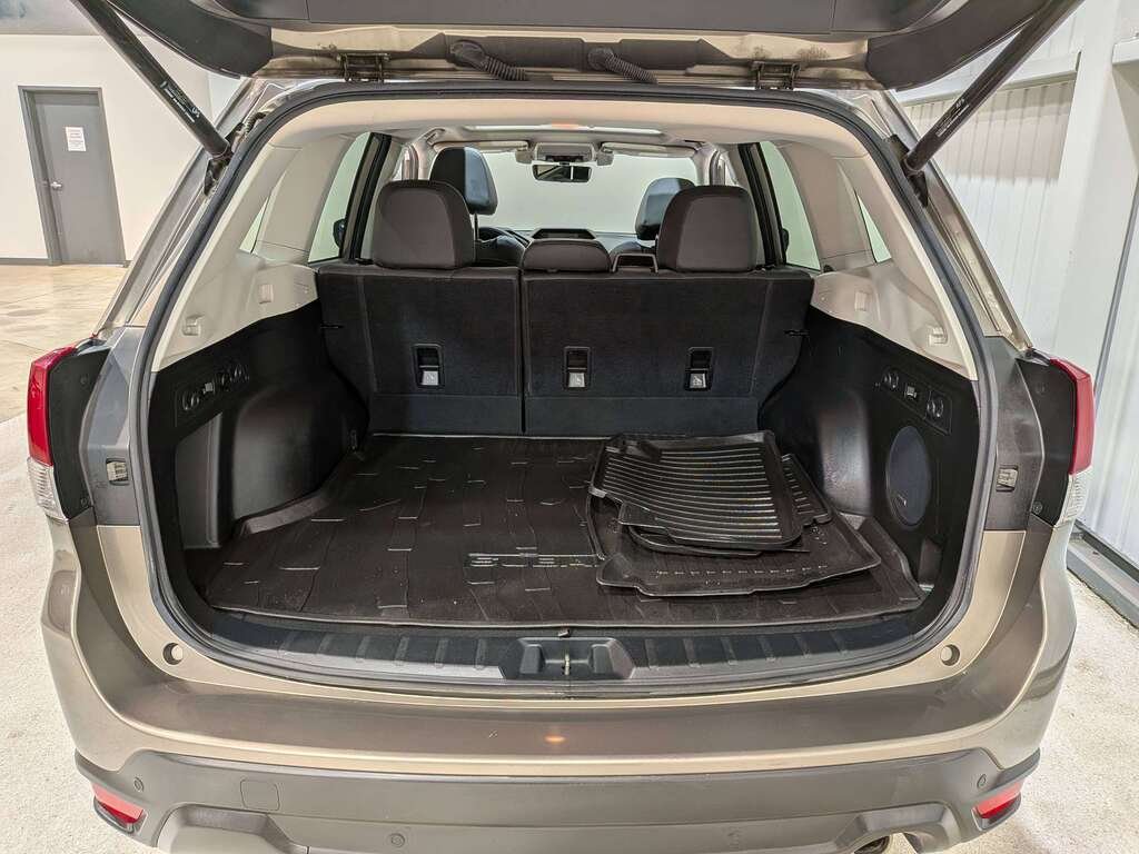 Subaru Forester 2.5i Limited w/EyeSight Pkg 2019 Brun Val-David - photo #8