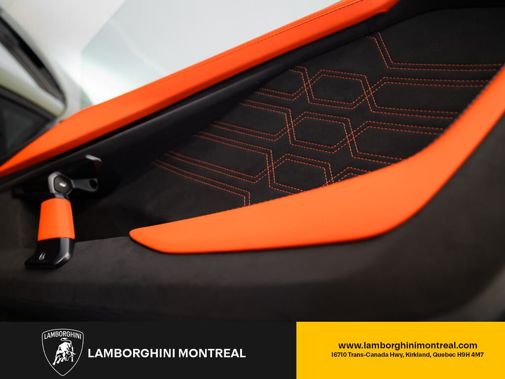 Lamborghini Revuelto PRE OWNED 2024 Vert Kirkland - photo #22