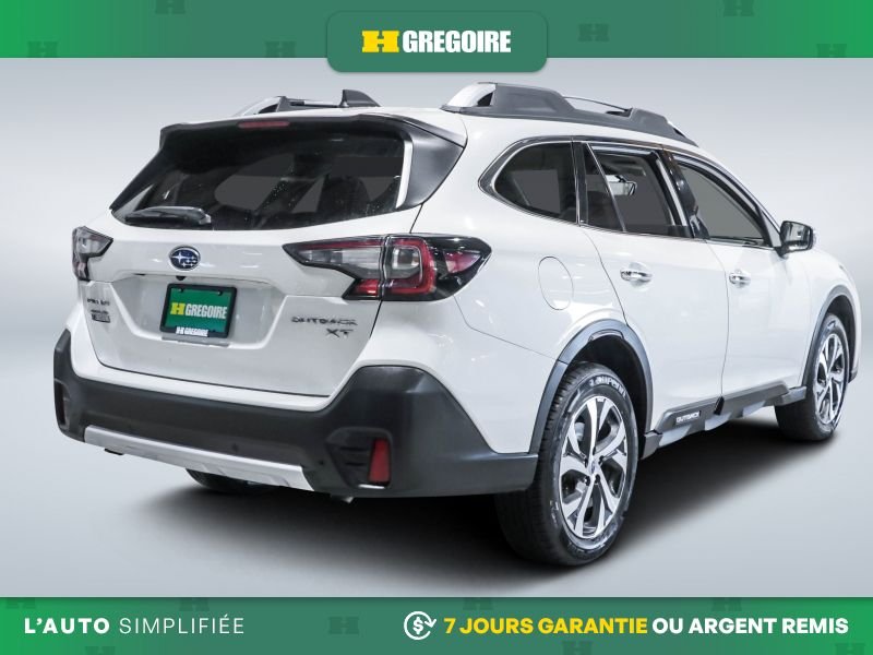2022 Subaru Outback White Blainville - photo #8
