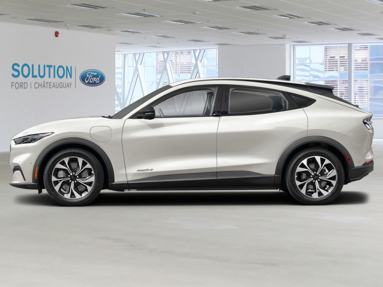 Ford Mustang Mach-E S LECT TI 2026 Blanc astral métallisé trois couches Châteauguay - photo #1