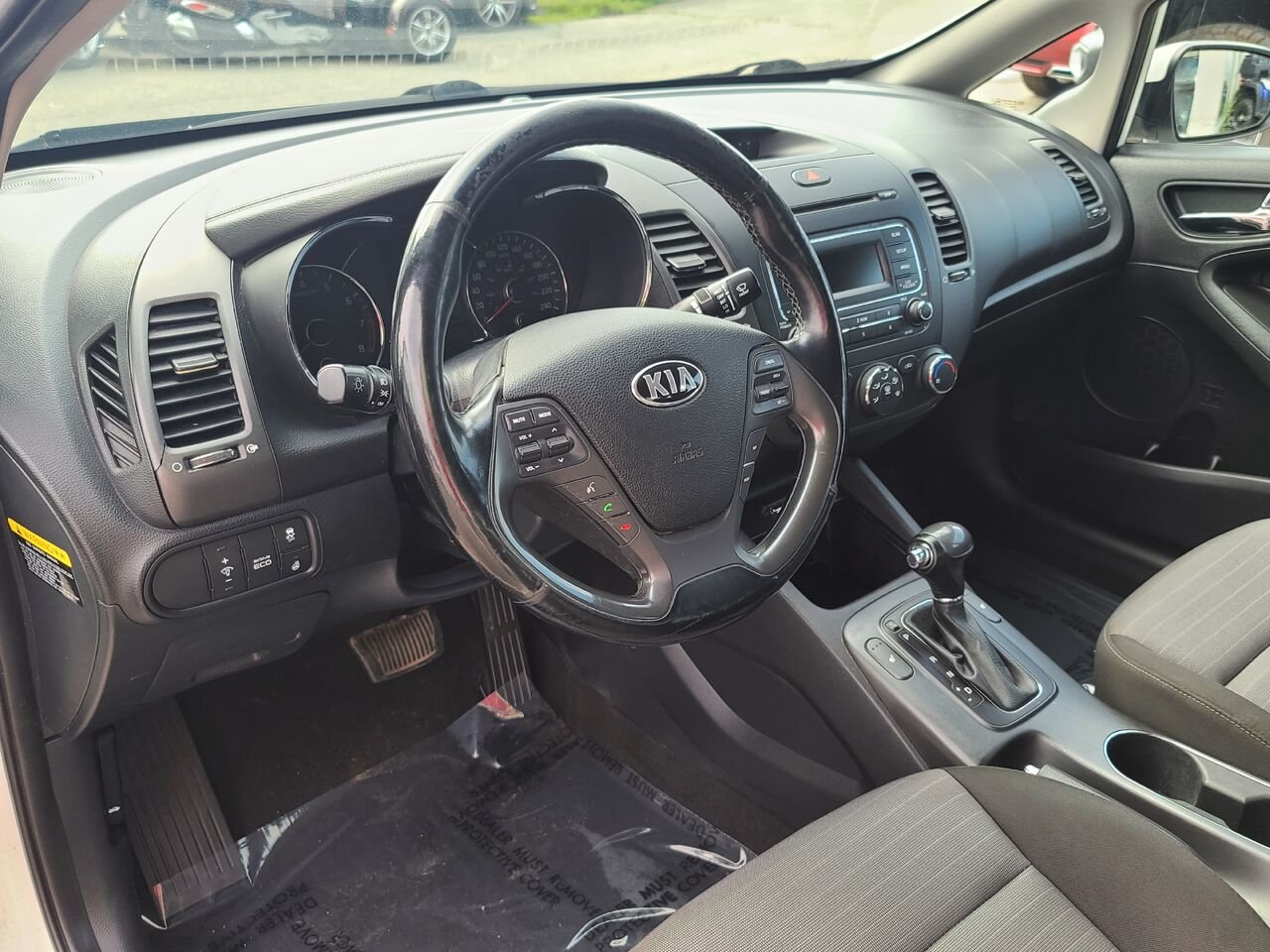 Kia Forte 2015 Blanc Longueuil, - photo #9