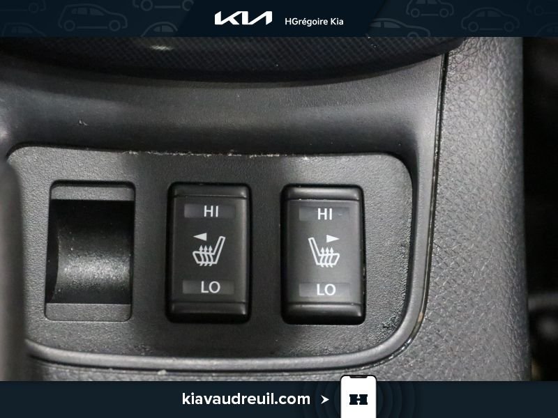 2016 Nissan Sentra Black Blainville - photo #24