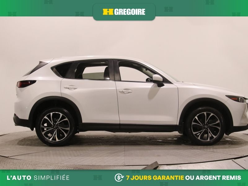 2023 Mazda CX-5 White Laval - photo #10