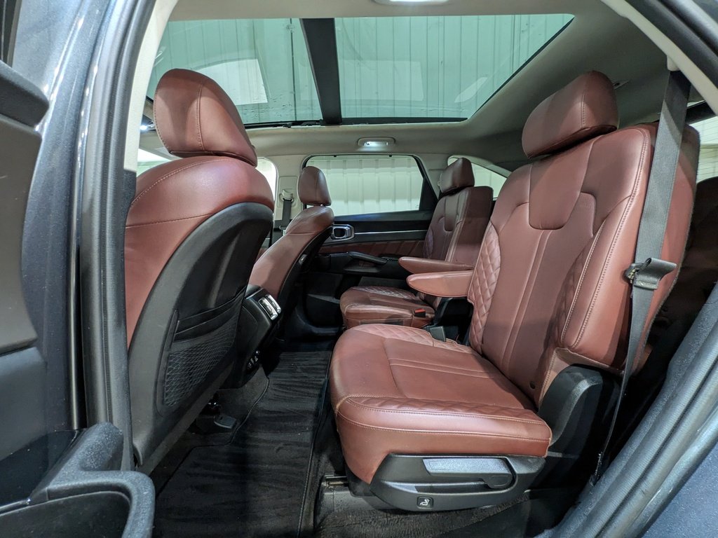 Kia Sorento SX AWD w/Burgundy Leather 2022 Gris Val-David - photo #11