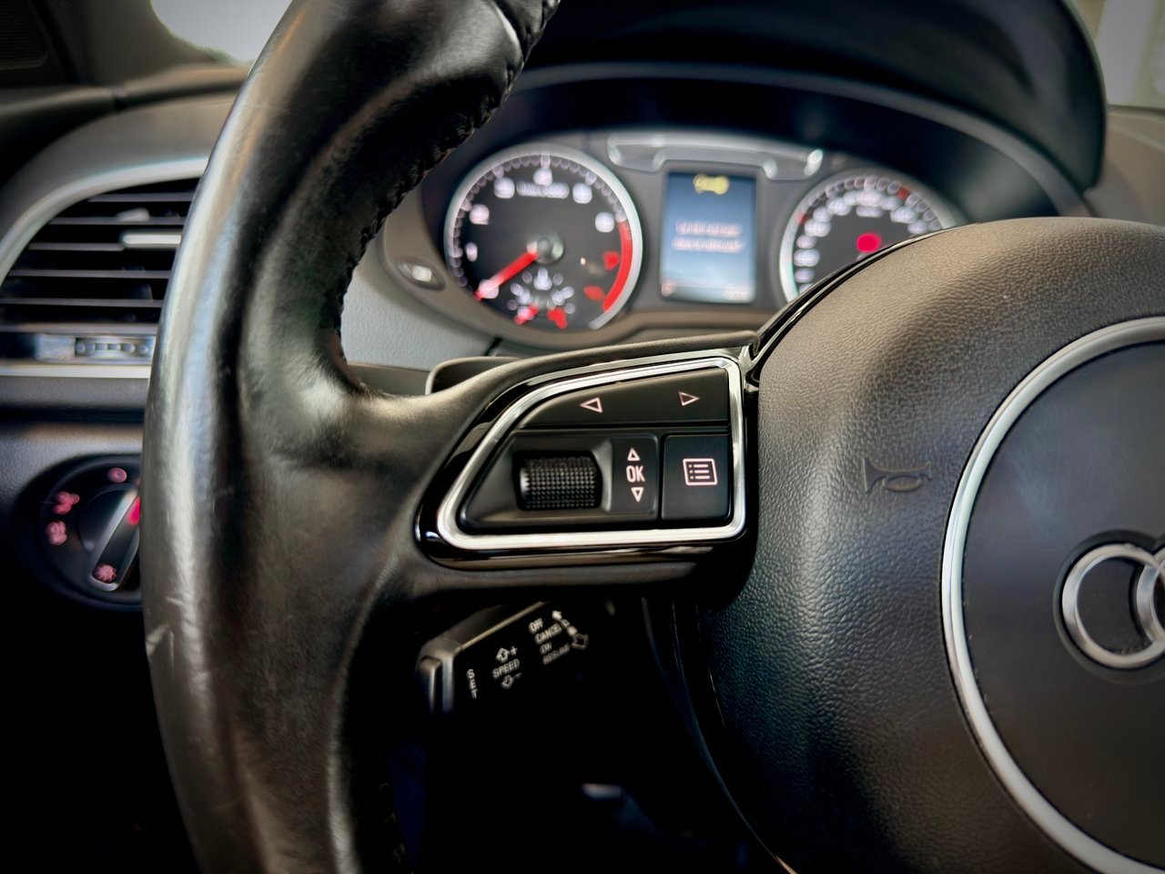 Audi Q3 2016 Noir Notre-Dame-des-Prairies - photo #25