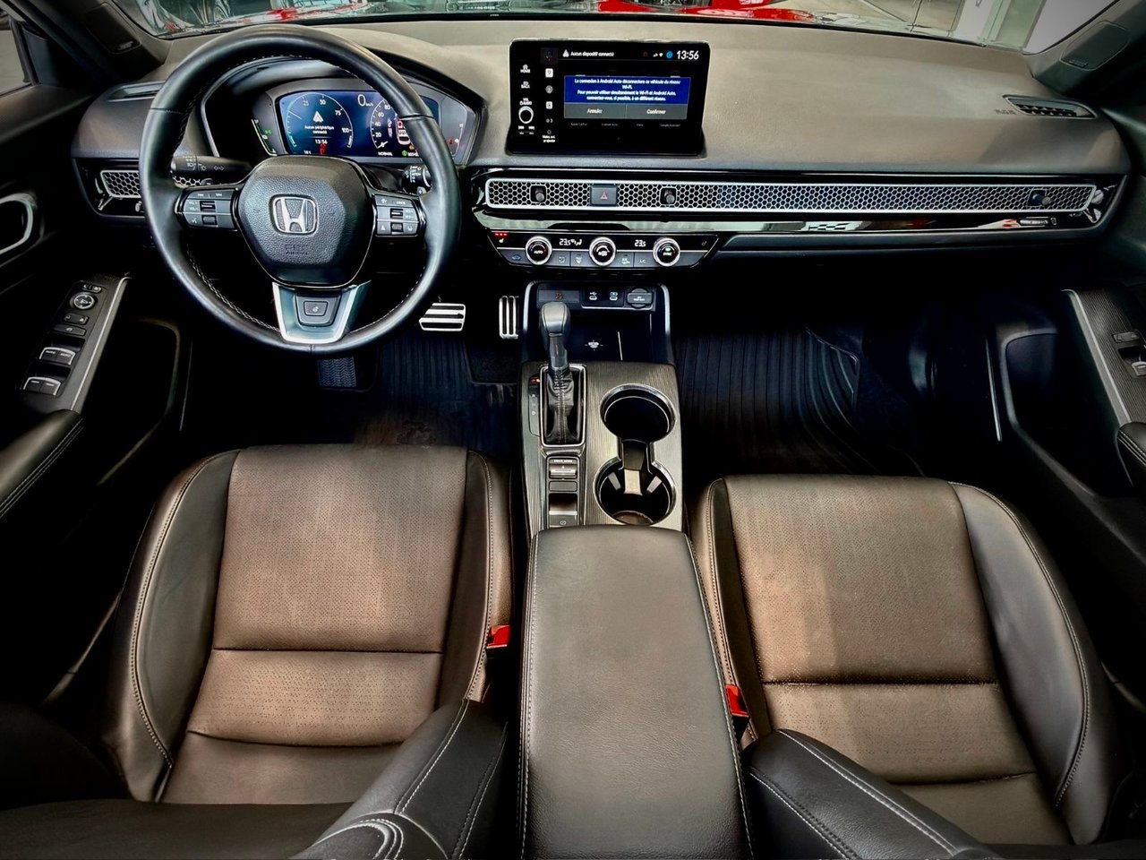 2025 Honda Civic Sedan Hybrid Notre-Dame-des-Prairies - photo #15