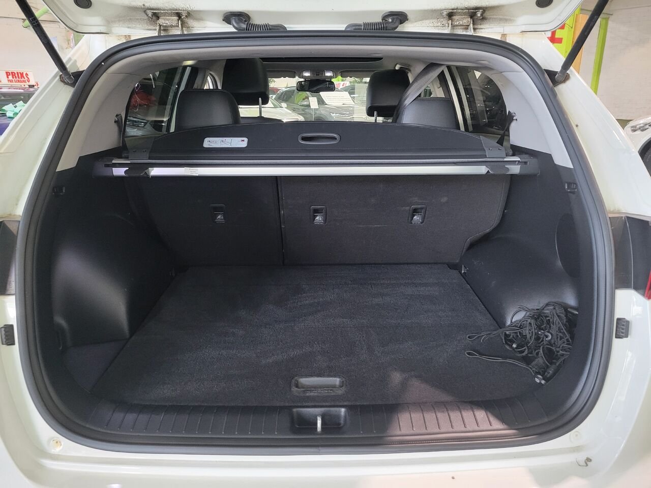 2017 Kia Sportage White  - photo #4