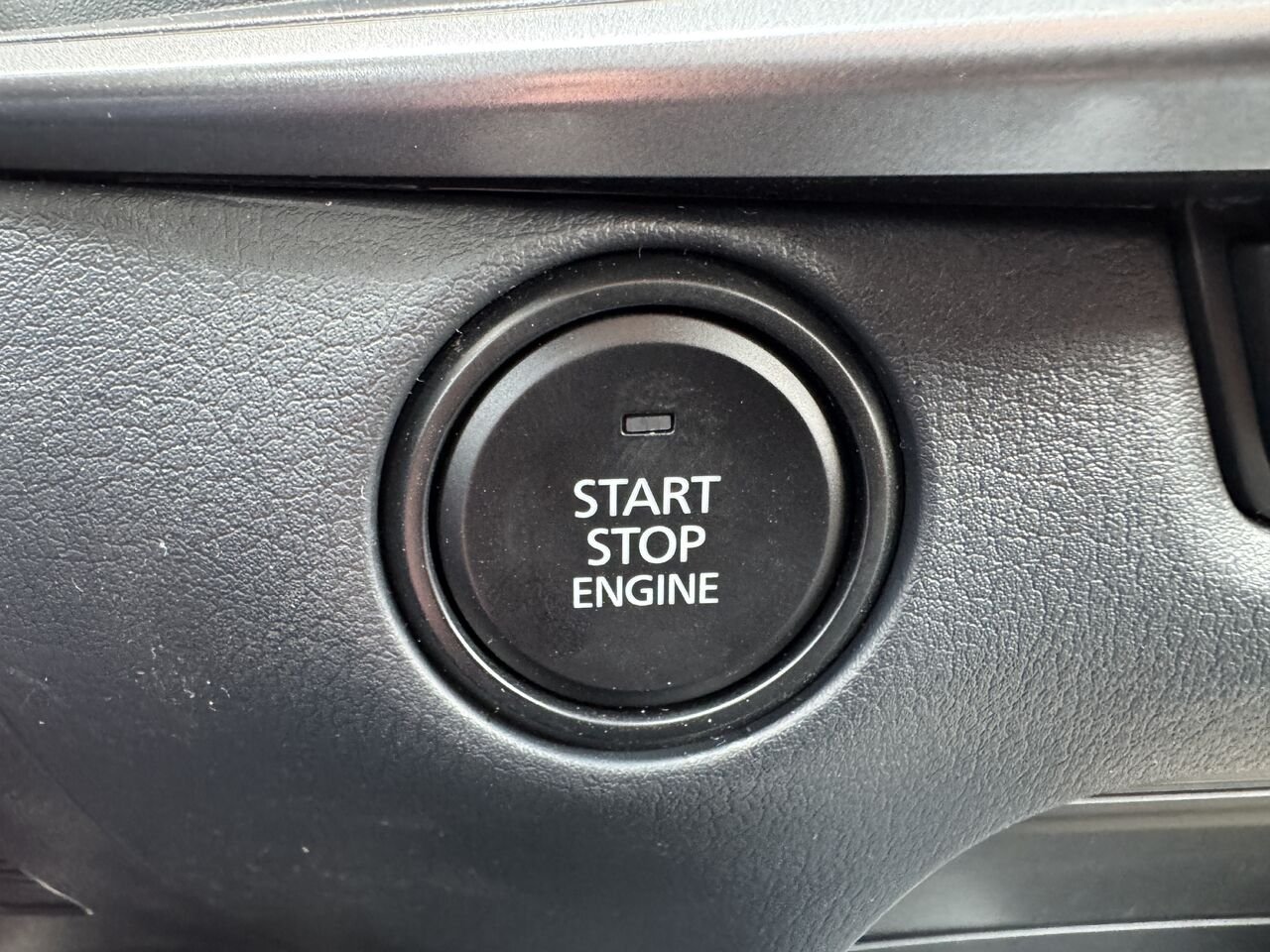 2026 Mazda CX-30 GX TI Machine Grey Metallic Saint-Jérôme - photo #17