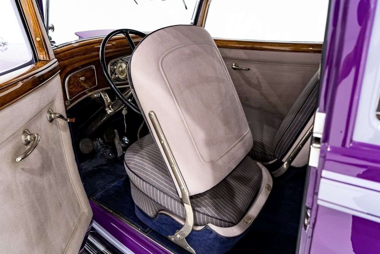 1933 Lincoln KB Victoria Coupe One Of 18 Built, And The Only Known Surviving **PRICE IN USD** Purple Montreal - photo #59