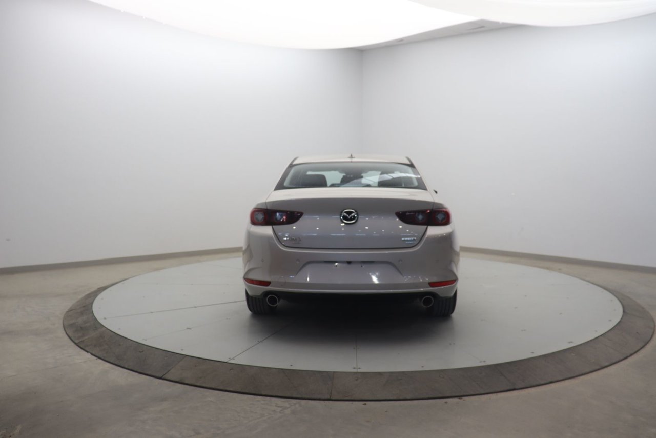 Mazda Mazda3 NIV JM1BPBDY0R1657937 2024 Gris Chicoutimi - photo #2