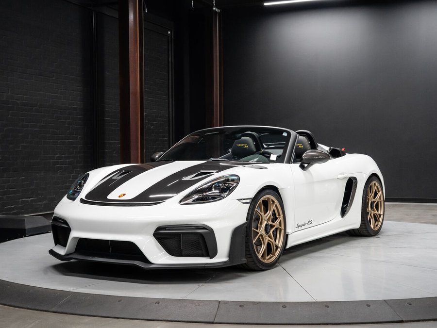 2024 Porsche 718 Spyder 2024 White