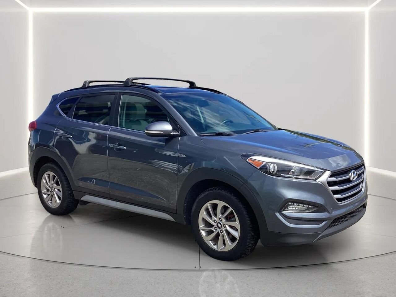 2017 Hyundai Tucson Grey Gatineau - photo #6