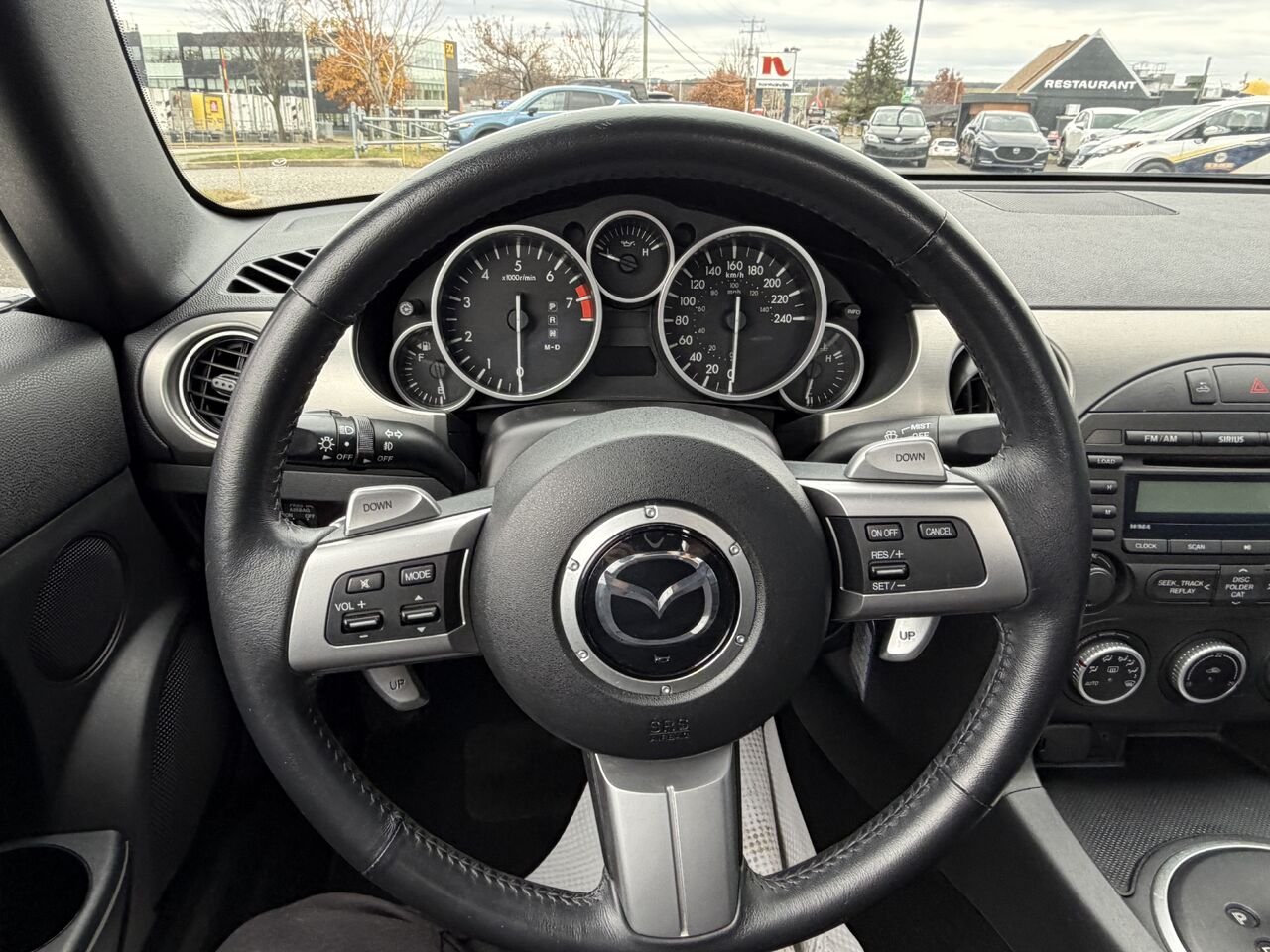 2009 Mazda MX-5 Black Ste-Marie - photo #9