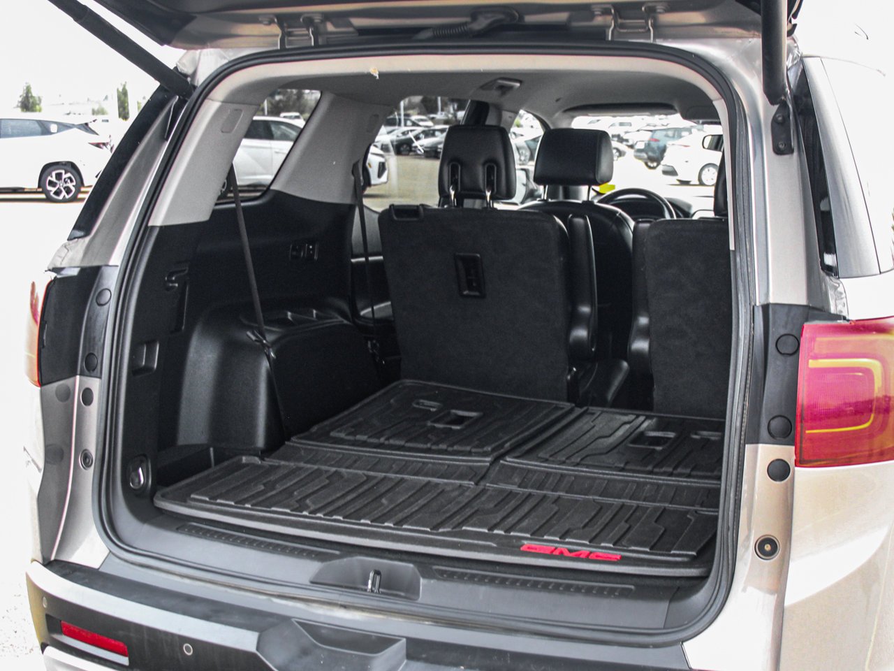 2019 GMC Acadia AWD 4dr SLT w/SLT-2 gray Sherwood Park - photo #7