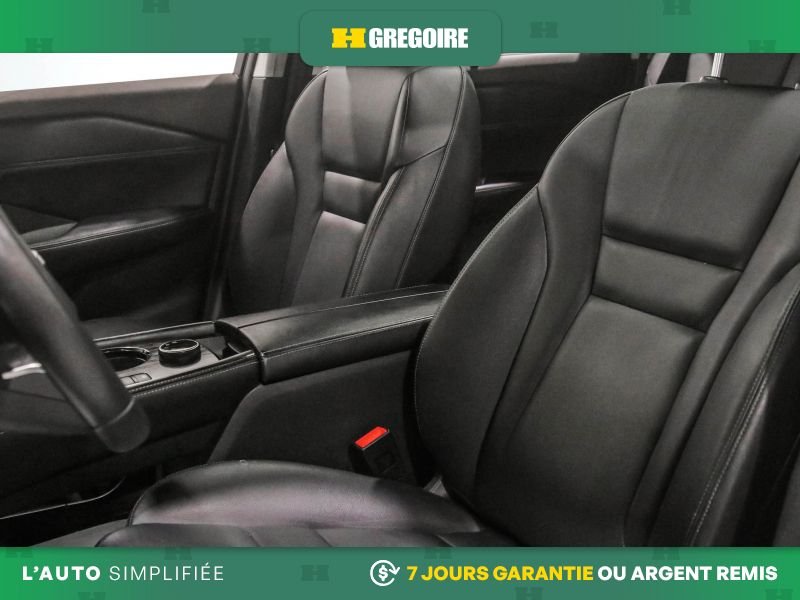 2023 Nissan Rogue White Laval - photo #13
