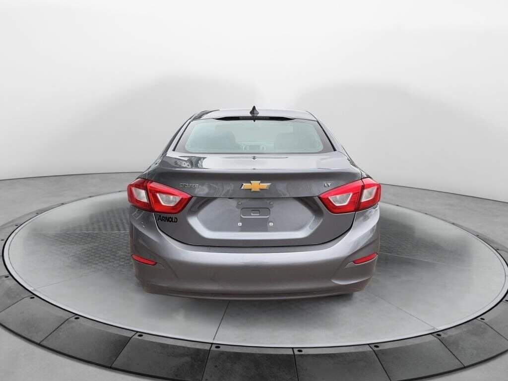 2018 Chevrolet Cruze VIN 1G1BE5SMXJ7122938 Grey Chicoutimi - photo #2