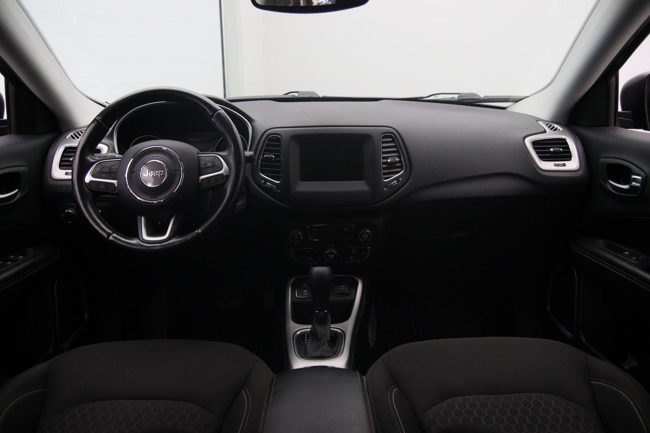 Jeep Compass NIV 3C4NJCAB3LT114859 2020 Noir Baie-Comeau - photo #10