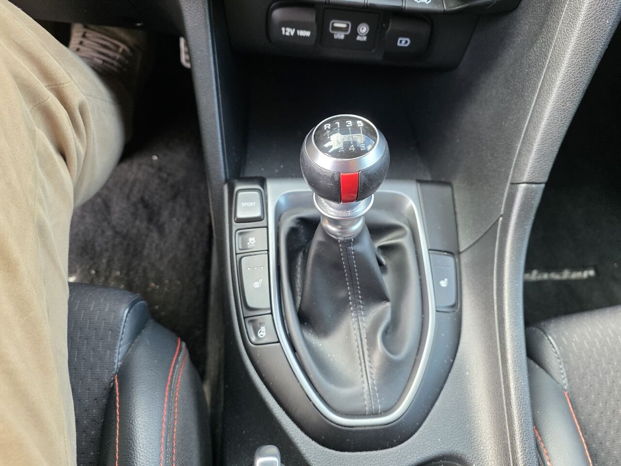 Hyundai Veloster 2019 Blanc Longueuil, - photo #14