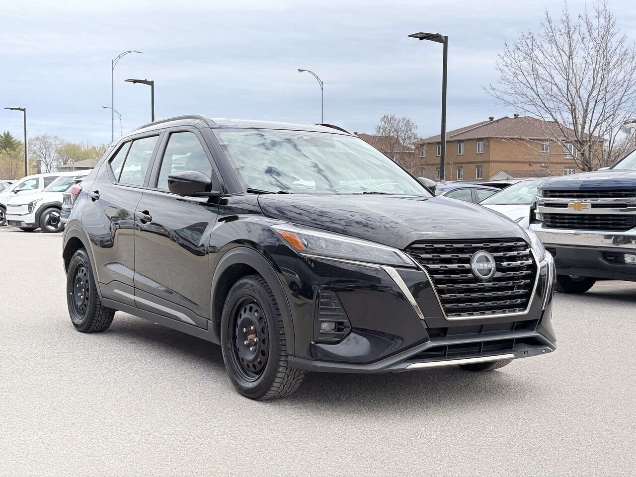 2023 Nissan Kicks Black Gatineau - photo #7