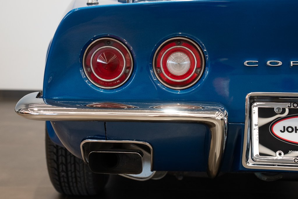1970 Chevrolet Corvette Blue Montreal - photo #11
