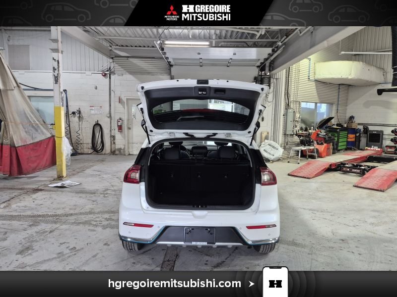 2019 Kia Niro White Saint-Eustache - photo #30