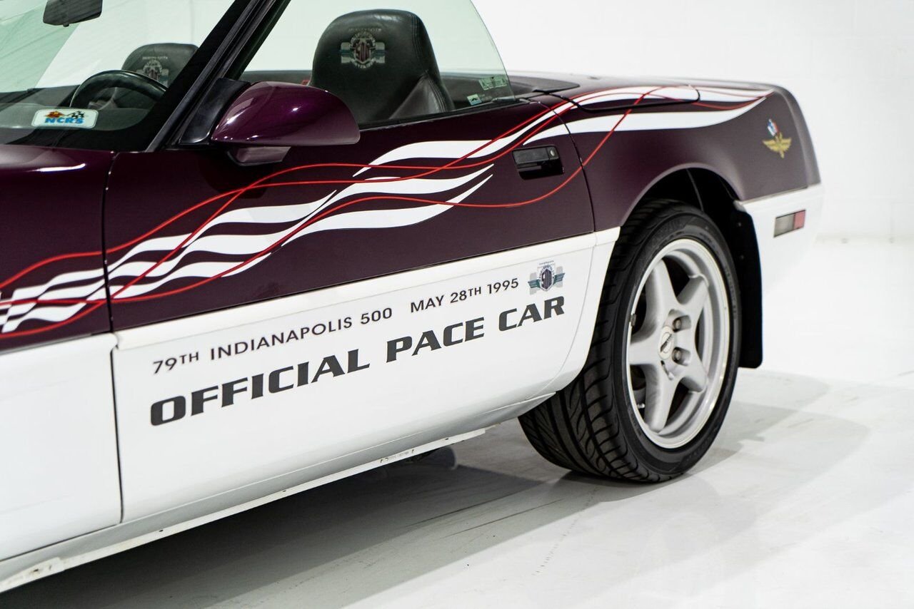 1995 Chevrolet Corvette Convertible Pace Car Pink Montreal - photo #4