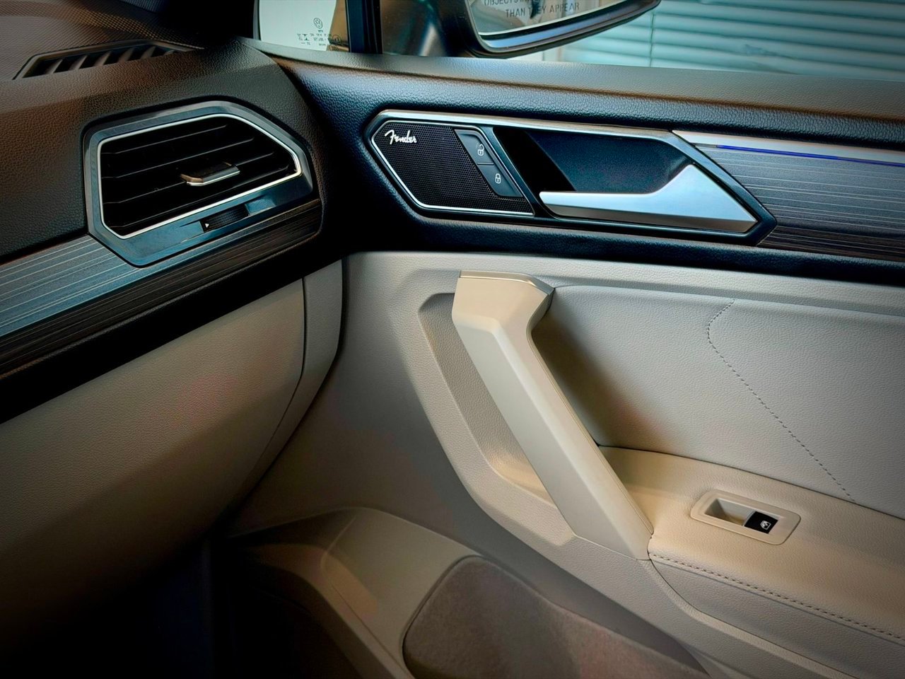 Volkswagen Tiguan 2024 Bleu Notre-Dame-des-Prairies - photo #39