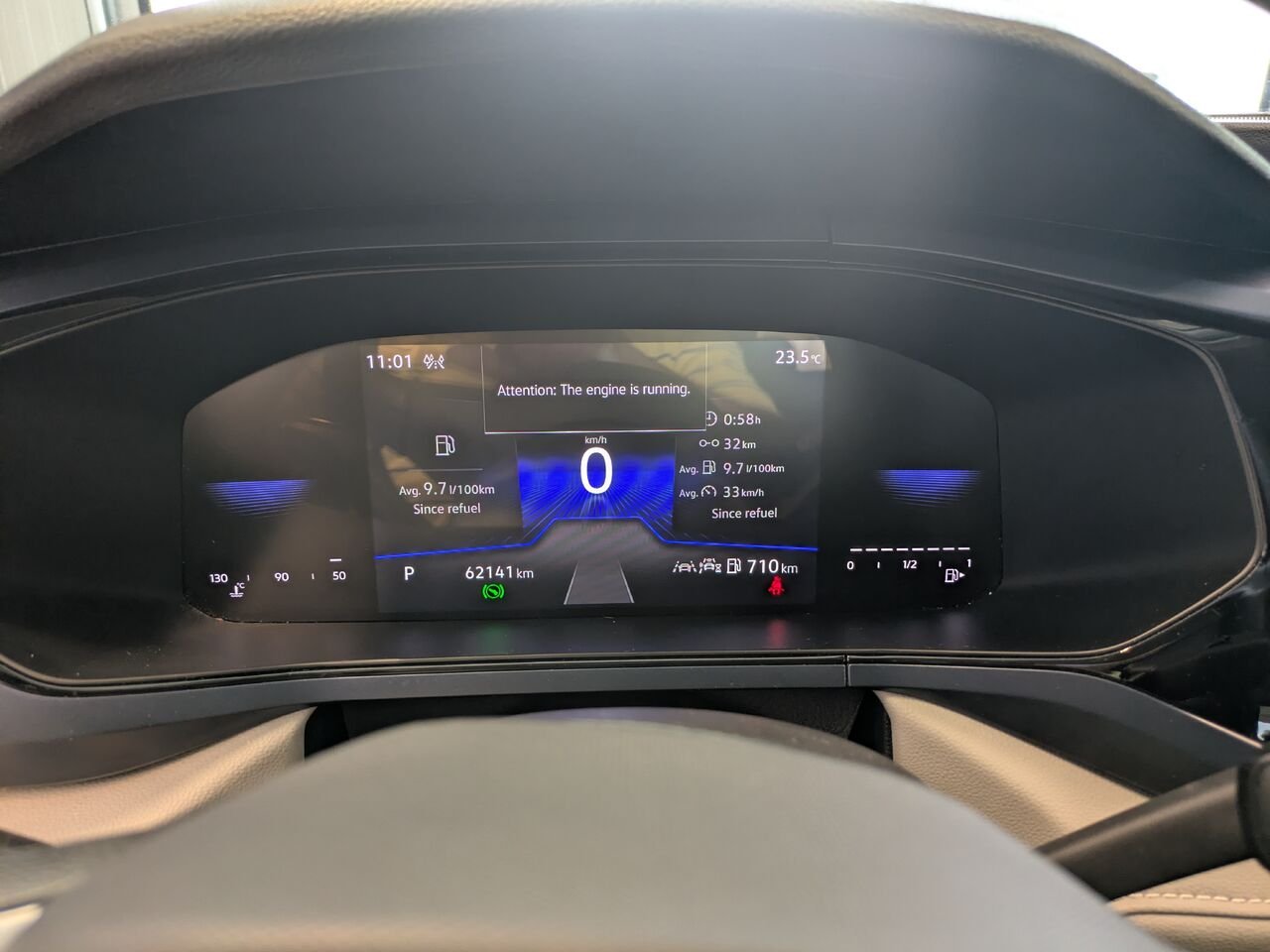 2024 Volkswagen Taos Grey Gatineau - photo #8