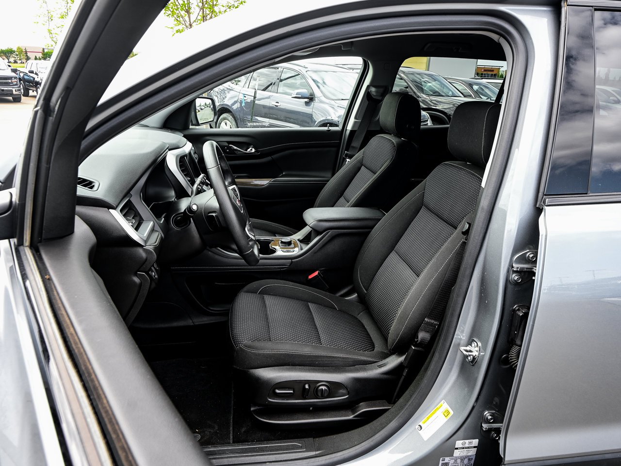 2023 GMC Acadia AWD 4dr SLE Grey Sherwood Park - photo #15